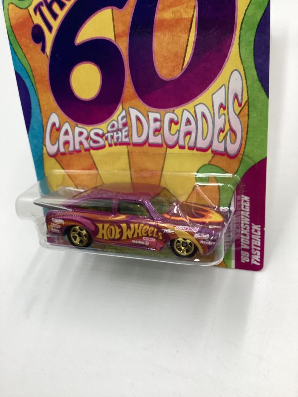 Hot Wheels Cars of the Decades The 60s #14 65 Volkswagen Fastback Purple 160J Fashion