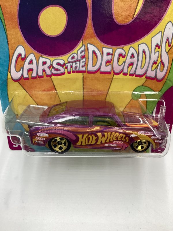 Hot Wheels Cars of the Decades The 60s #14 65 Volkswagen Fastback Purple 160J Fashion